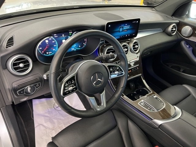 2020 Mercedes-Benz GLC 300 GLC 300